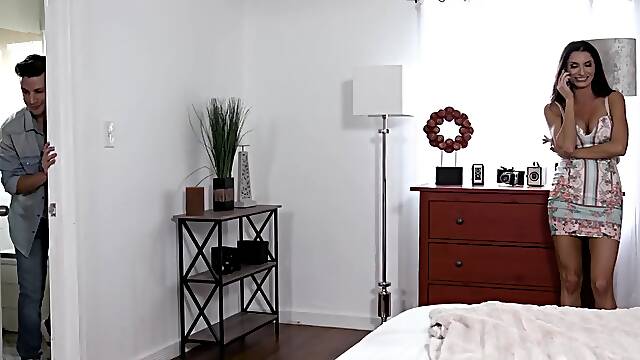 Silvia Saige - Stepson Fuck Her In The Ass