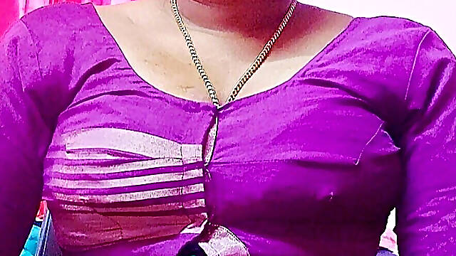 Zoya Bhabhi Desi Sex with Hubby in Room